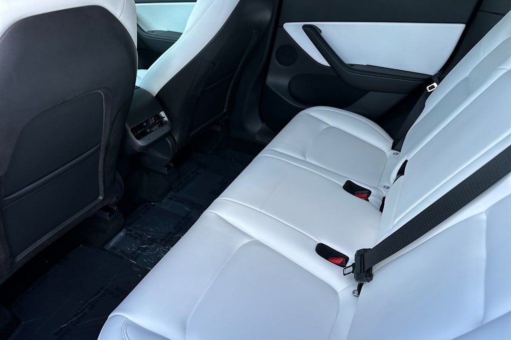 Thumbnail: 2021 Tesla Model Y - 12