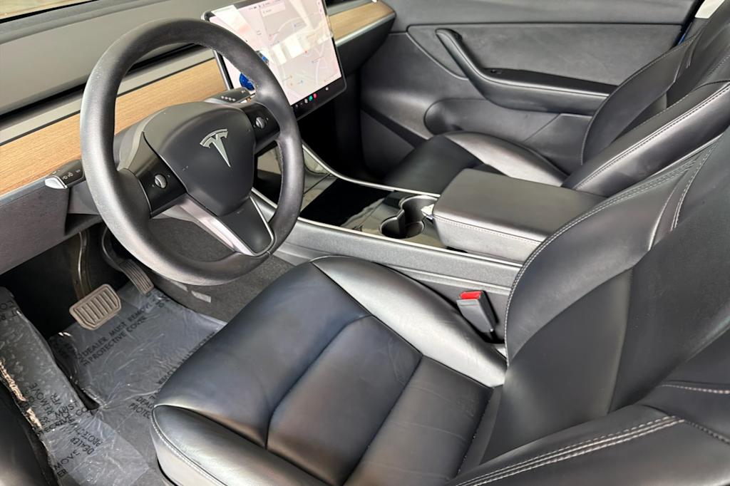 Thumbnail: 2021 Tesla Model Y - 10