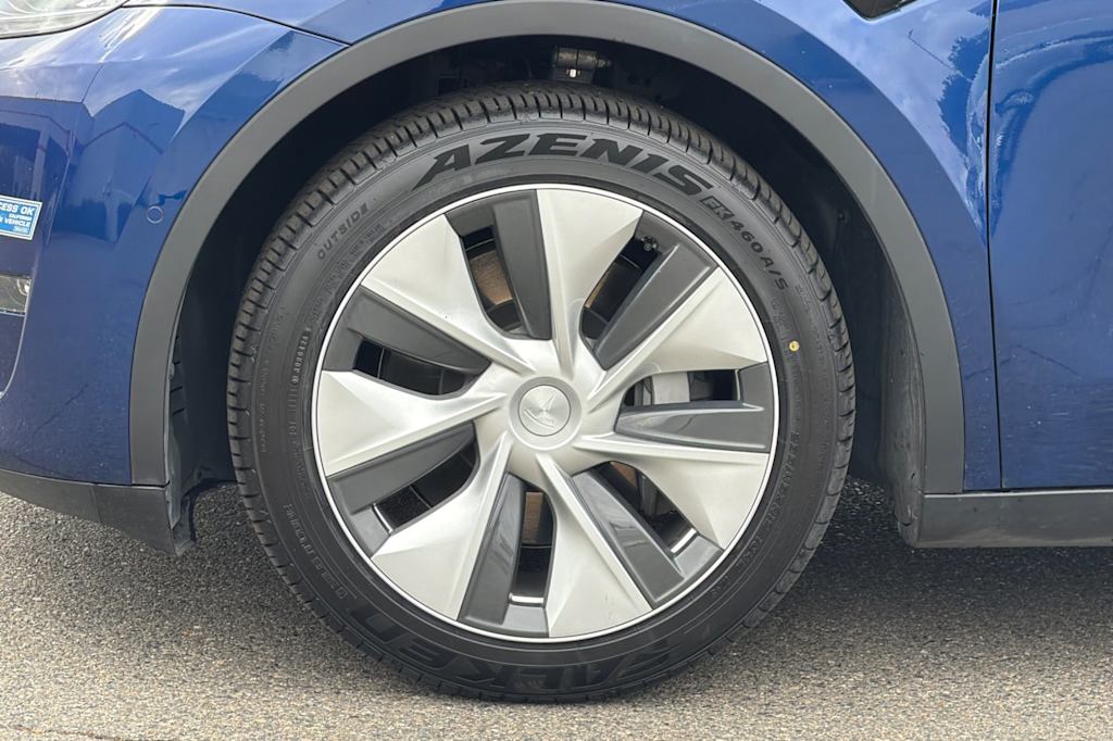 Thumbnail: 2021 Tesla Model Y - 8