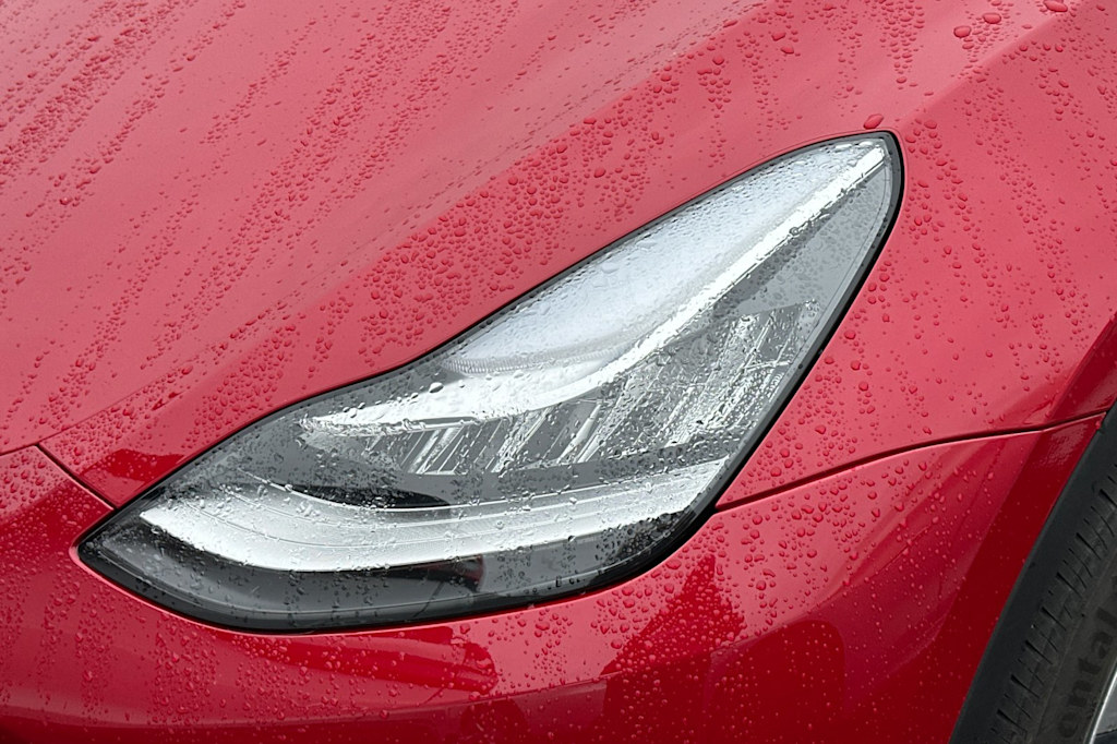 Thumbnail: 2021 Tesla Model Y - 15