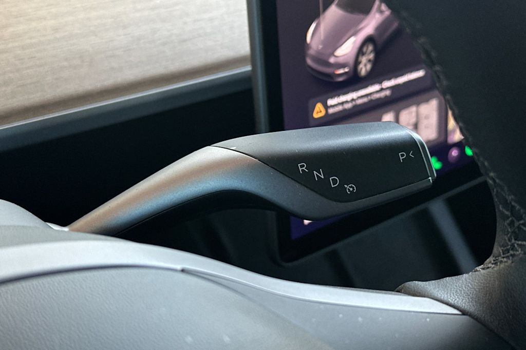Thumbnail: 2021 Tesla Model Y - 28