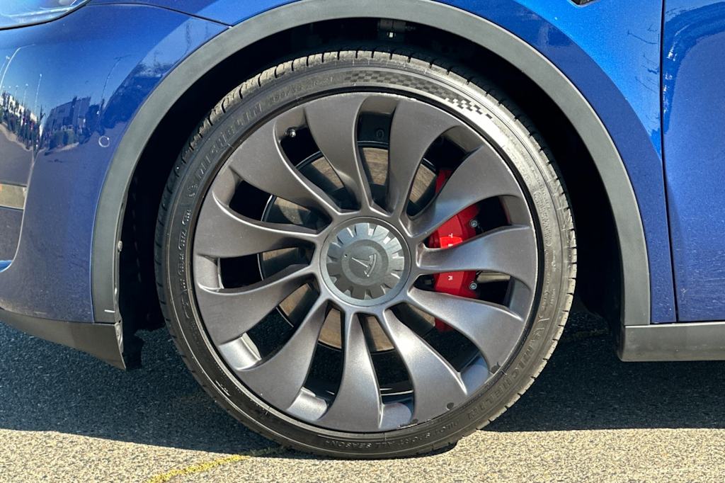 Thumbnail: 2021 Tesla Model Y - 8