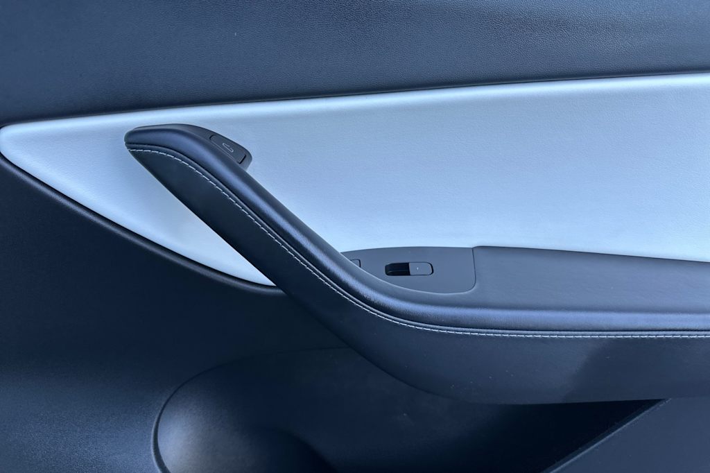 Thumbnail: 2021 Tesla Model Y - 22