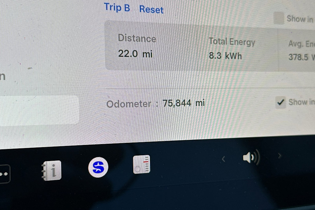 Thumbnail: 2021 Tesla Model Y - 15