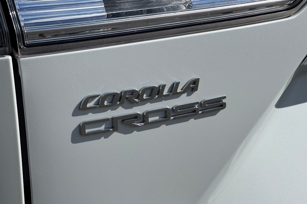 Thumbnail: 2022 Toyota Corolla Cross - 7