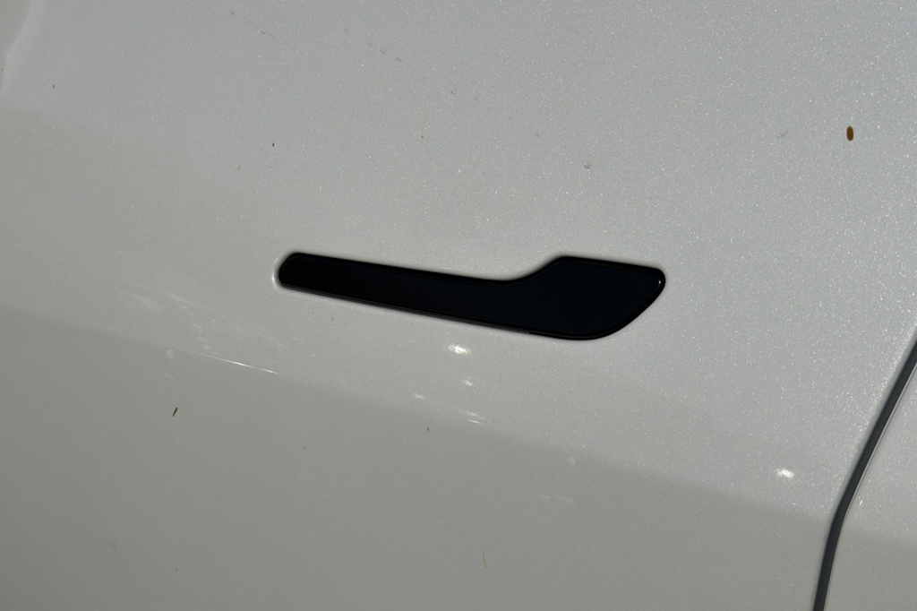 Thumbnail: 2023 Tesla Model Y - 20