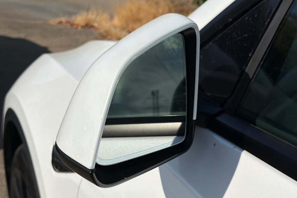 Thumbnail: 2023 Tesla Model Y - 21