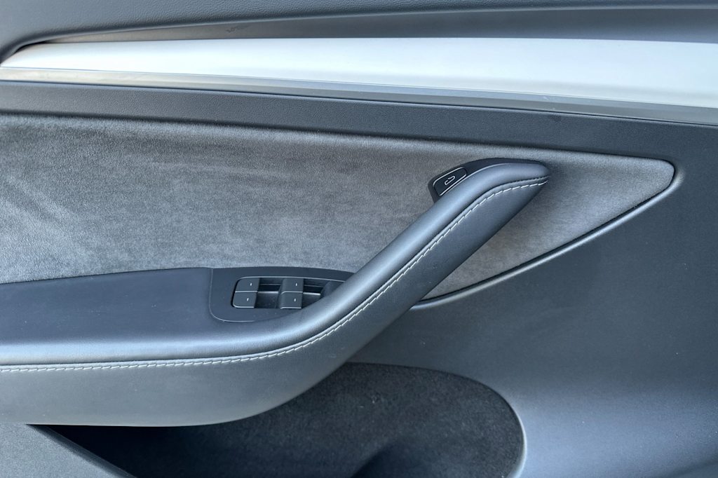 Thumbnail: 2024 Tesla Model Y - 20