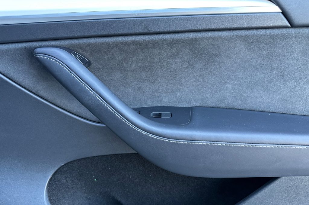 Thumbnail: 2024 Tesla Model Y - 23