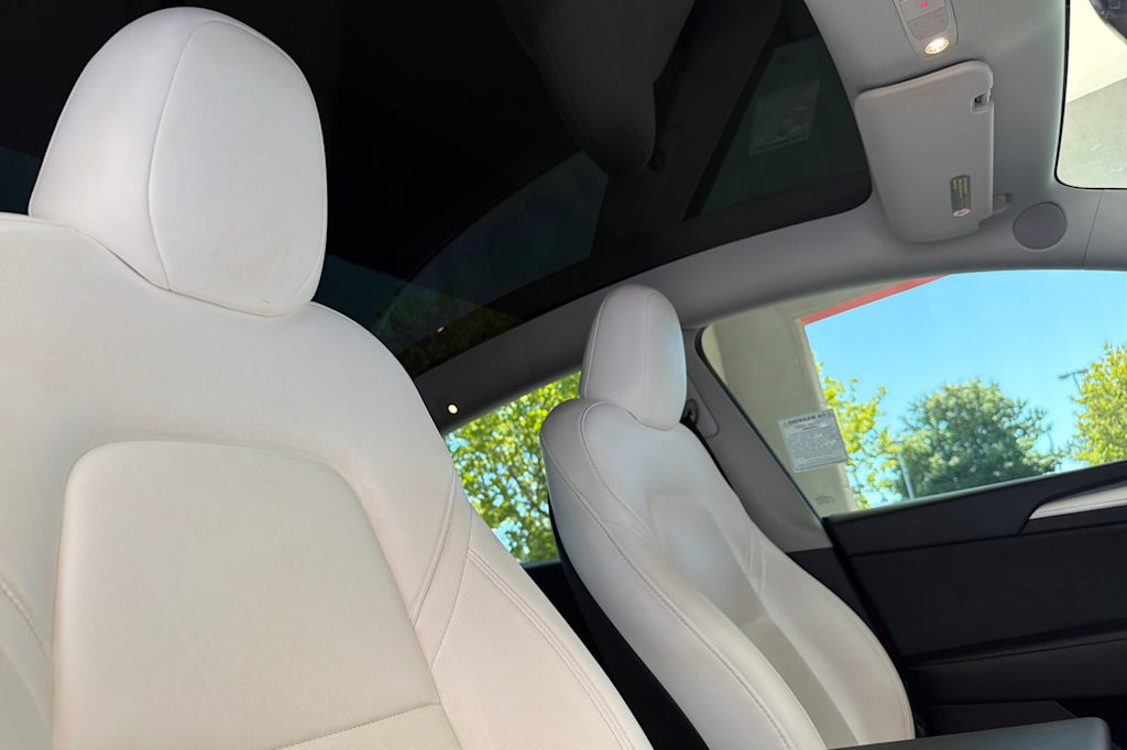 Thumbnail: 2024 Tesla Model Y - 22