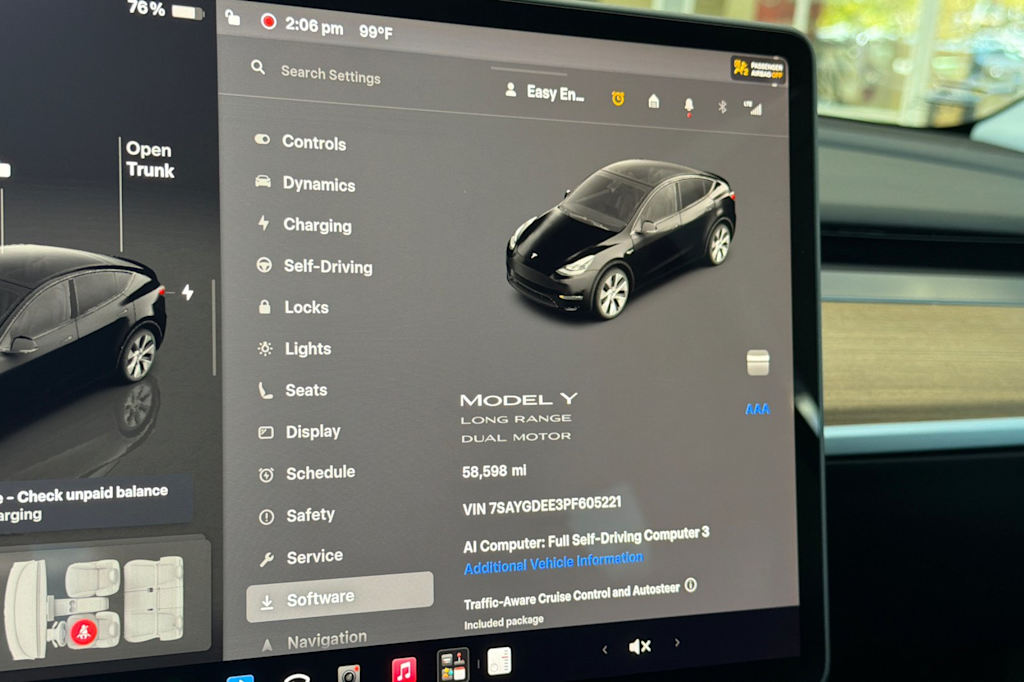 Thumbnail: 2023 Tesla Model Y - 32