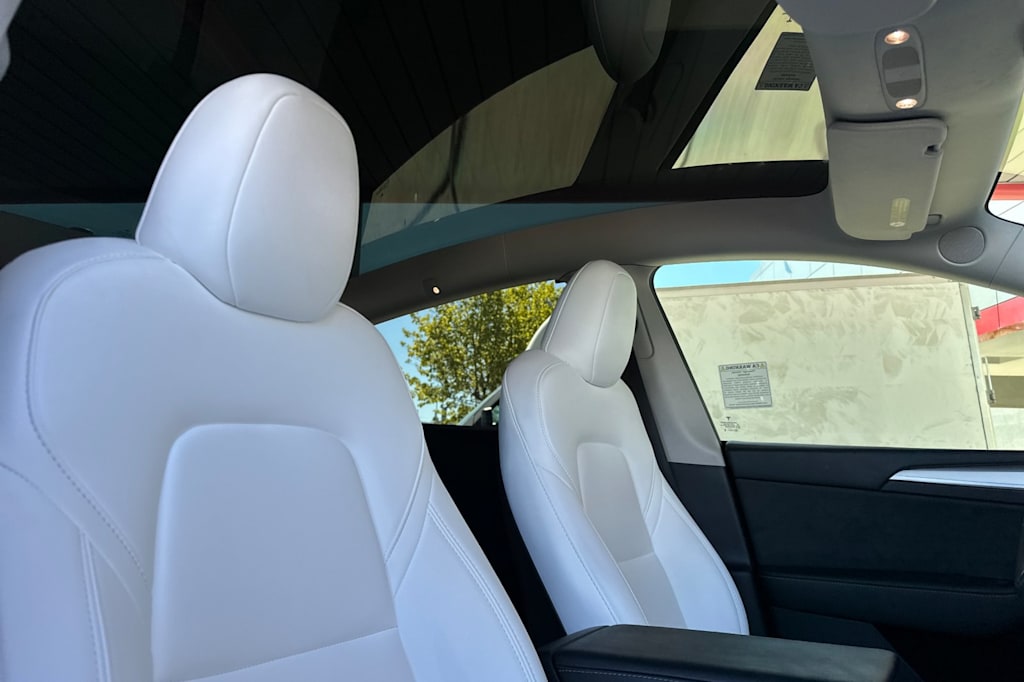 Thumbnail: 2023 Tesla Model Y - 22