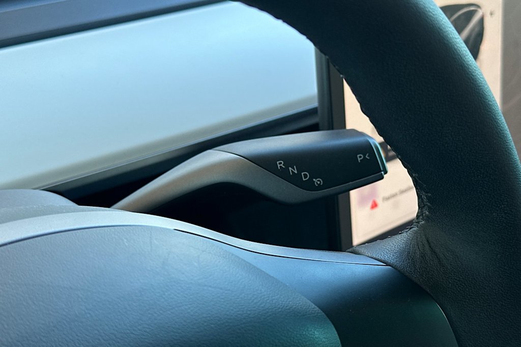 Thumbnail: 2023 Tesla Model Y - 27
