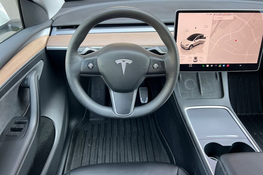 Thumbnail: 2023 Tesla Model Y - 9