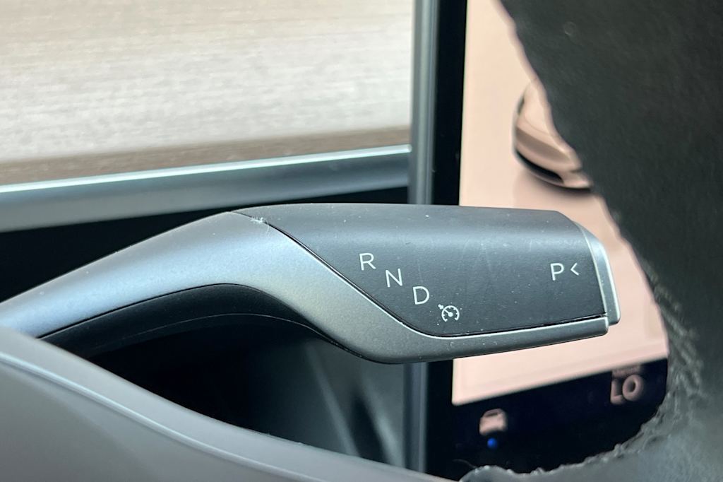 Thumbnail: 2023 Tesla Model Y - 26