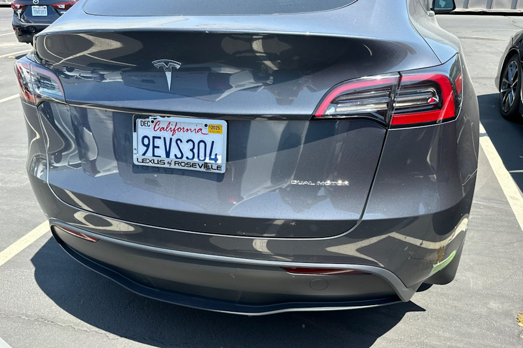 Thumbnail: 2023 Tesla Model Y - 17