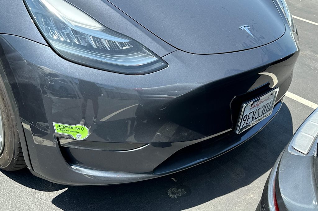 Thumbnail: 2023 Tesla Model Y - 13