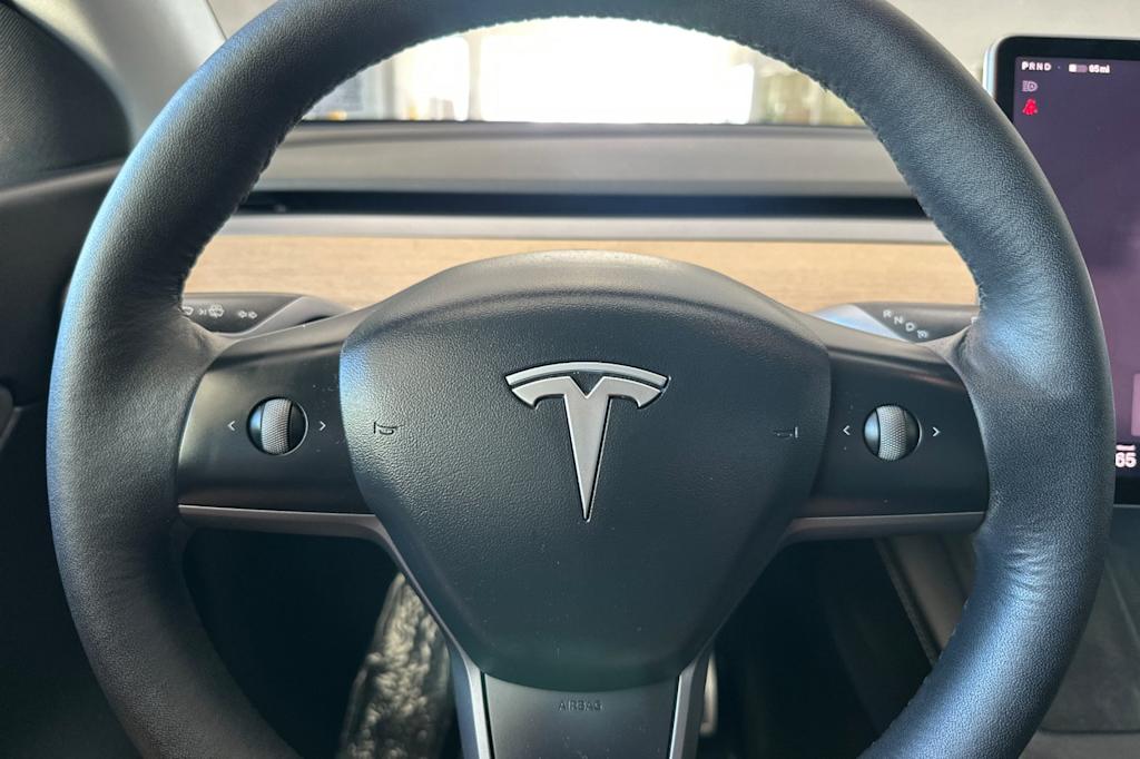 Thumbnail: 2022 Tesla Model Y - 29
