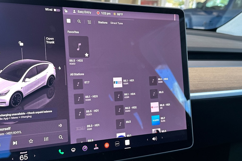 Thumbnail: 2022 Tesla Model Y - 13