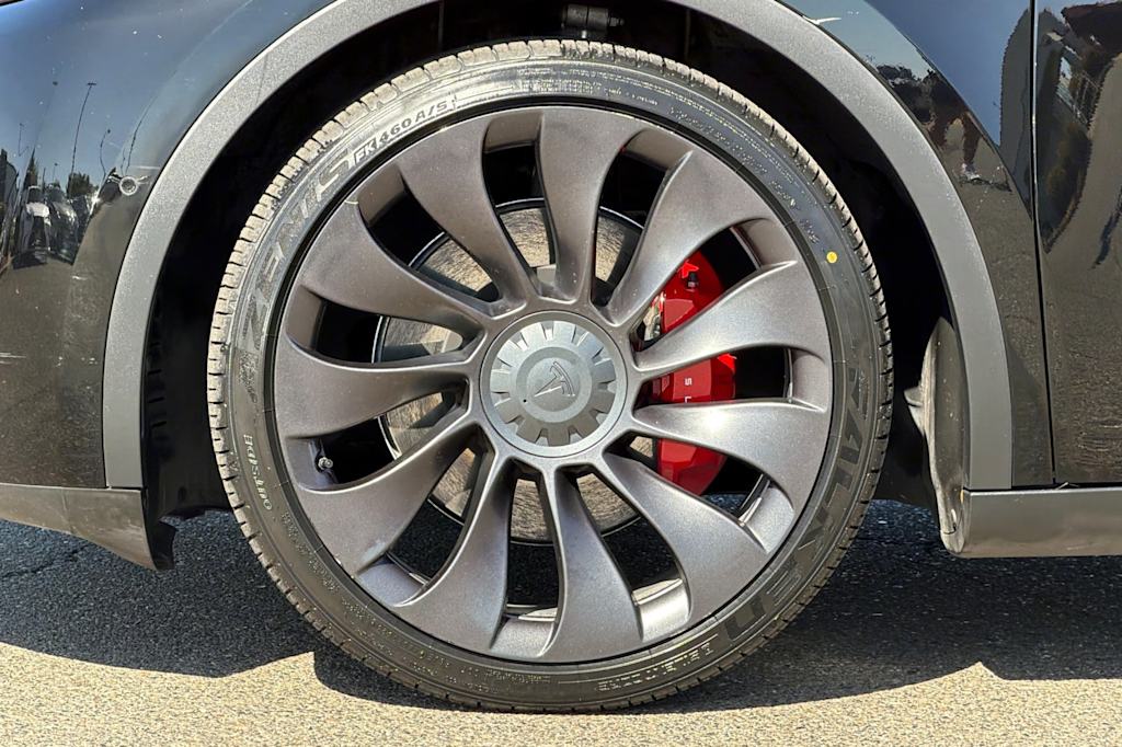 Thumbnail: 2022 Tesla Model Y - 8