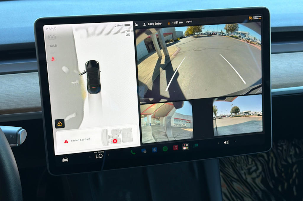 Thumbnail: 2022 Tesla Model Y - 25