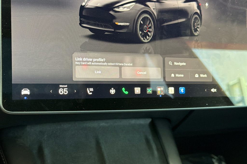 Thumbnail: 2023 Tesla Model Y - 28
