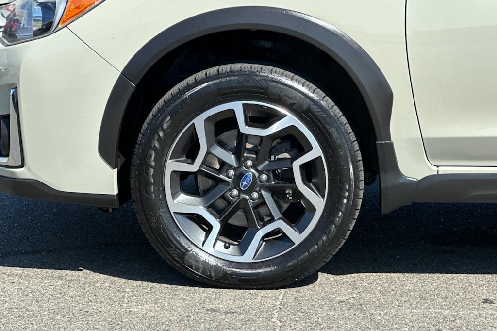 Thumbnail: 2016 Subaru Crosstrek - 8