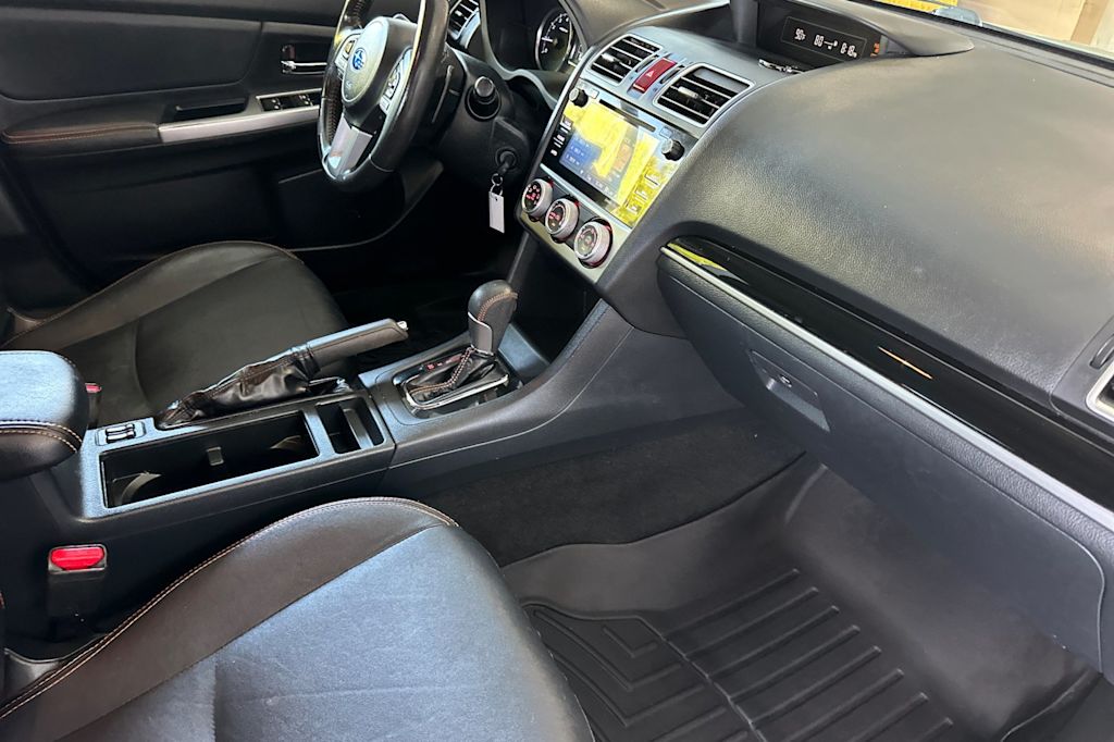 Thumbnail: 2016 Subaru Crosstrek - 12