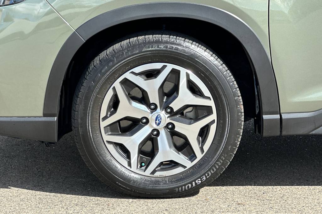 Thumbnail: 2021 Subaru Forester - 8