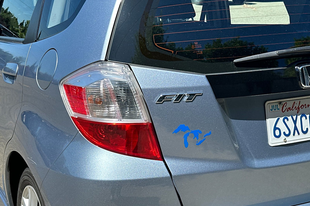 Thumbnail: 2011 Honda Fit - 16