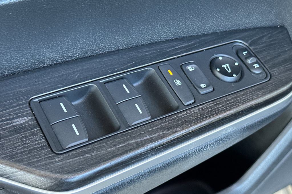Thumbnail: 2020 Honda Clarity - 22