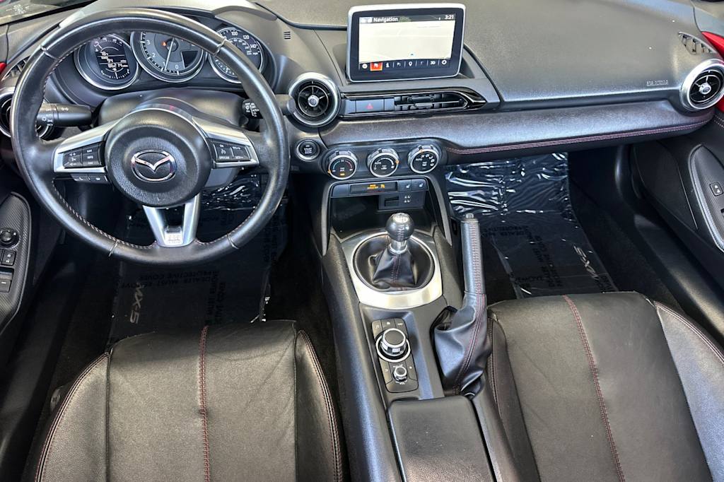 Thumbnail: 2016 Mazda MX-5 Miata - 2