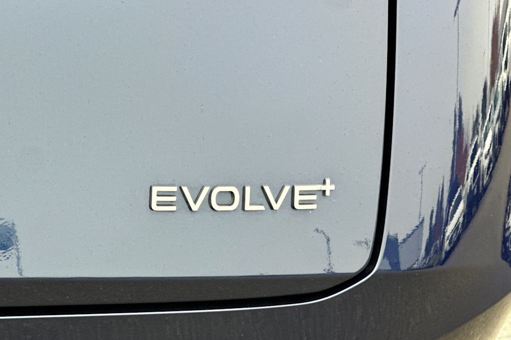 Thumbnail: 2023 Nissan Ariya - 7