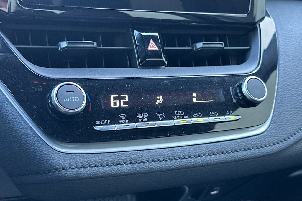 Thumbnail: 2023 Toyota Corolla - 25