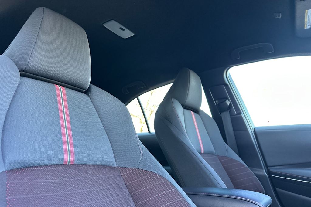 Thumbnail: 2023 Toyota Corolla - 10