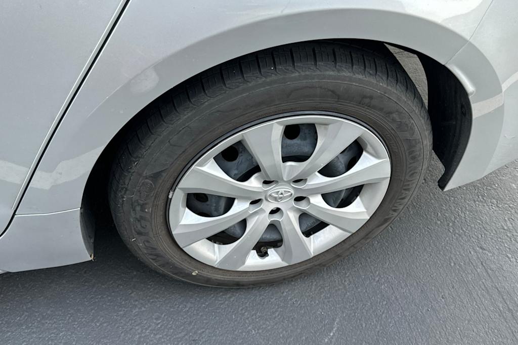 Thumbnail: 2022 Toyota Corolla - 18