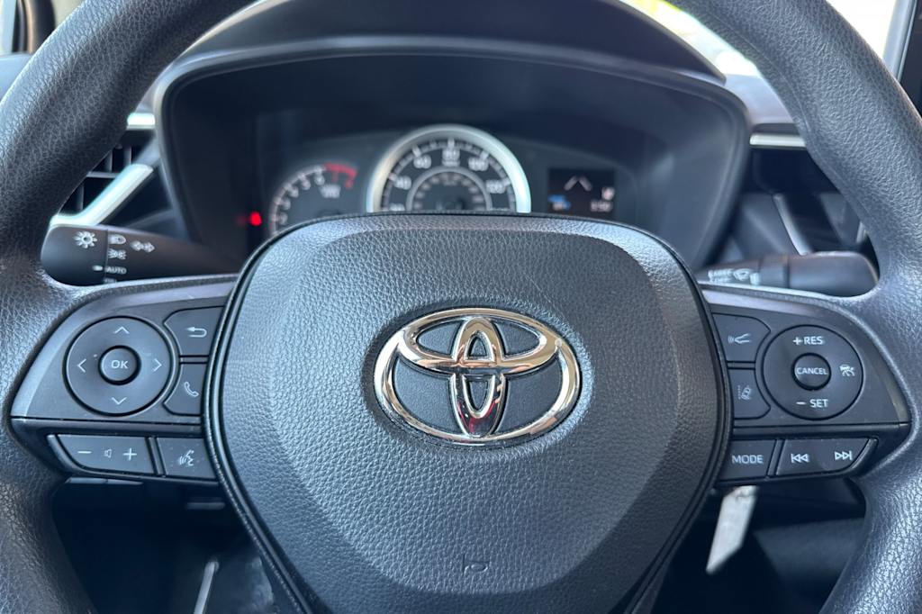 Thumbnail: 2022 Toyota Corolla - 26