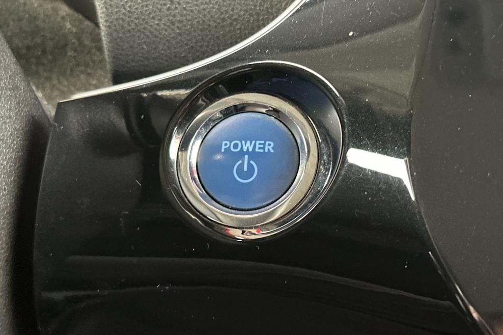 Thumbnail: 2019 Toyota Prius - 26