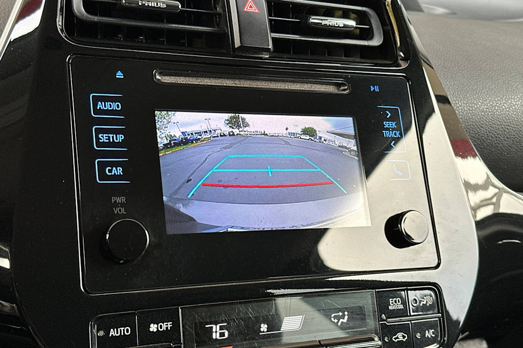 Thumbnail: 2019 Toyota Prius - 23