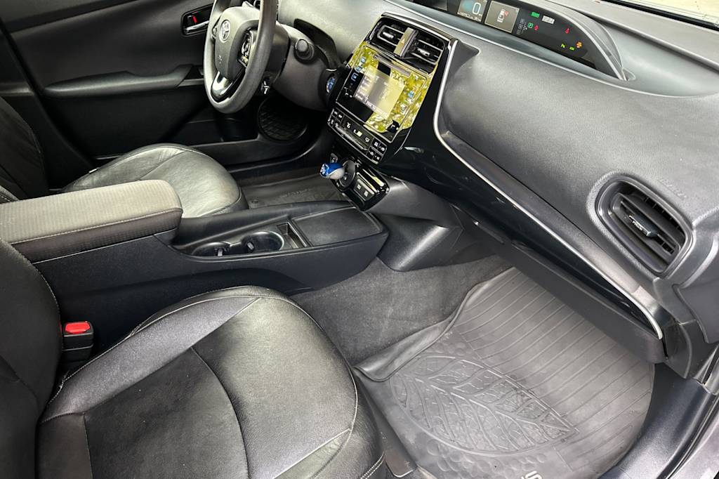 Thumbnail: 2019 Toyota Prius - 10