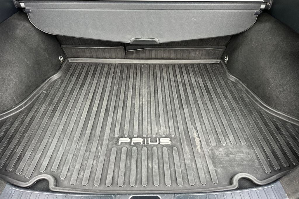 Thumbnail: 2019 Toyota Prius - 15