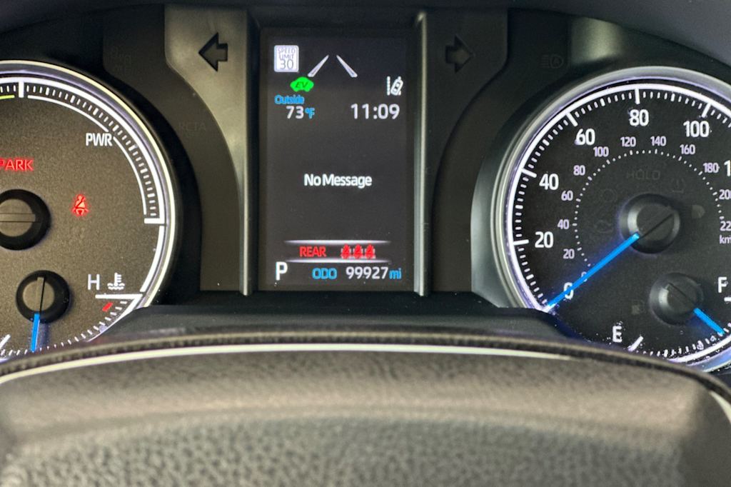 Thumbnail: 2021 Toyota Venza - 32