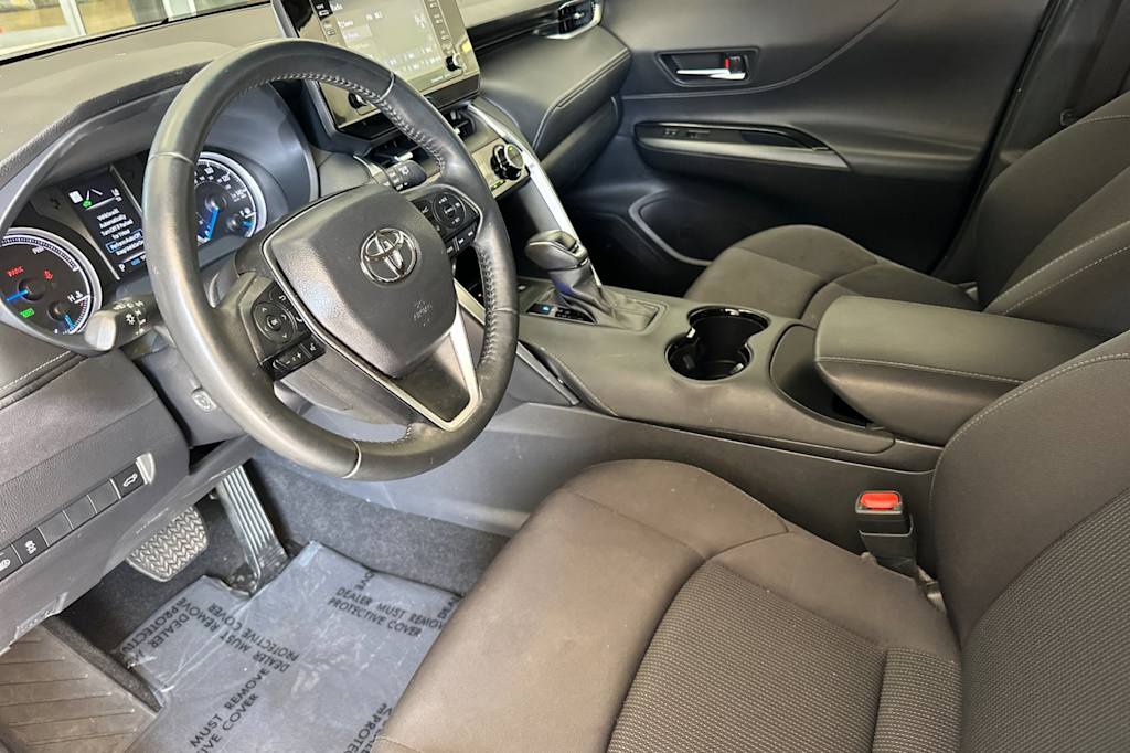 Thumbnail: 2021 Toyota Venza - 10