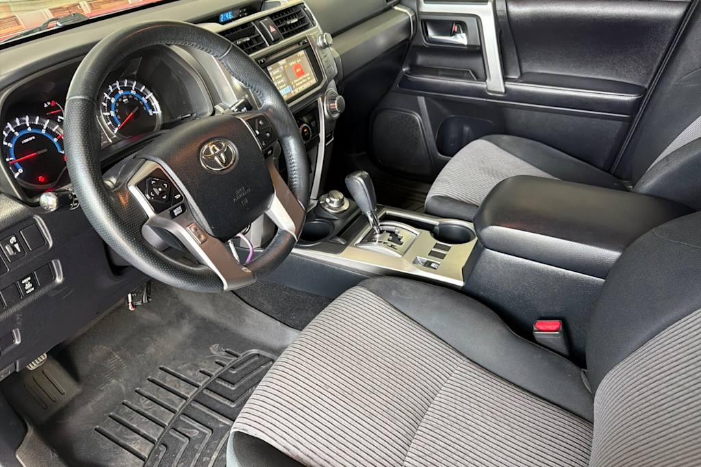 Thumbnail: 2018 Toyota 4Runner - 8