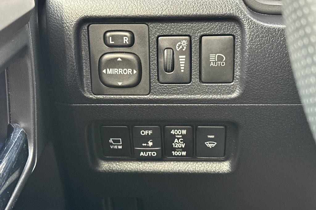 Thumbnail: 2022 Toyota 4Runner - 35