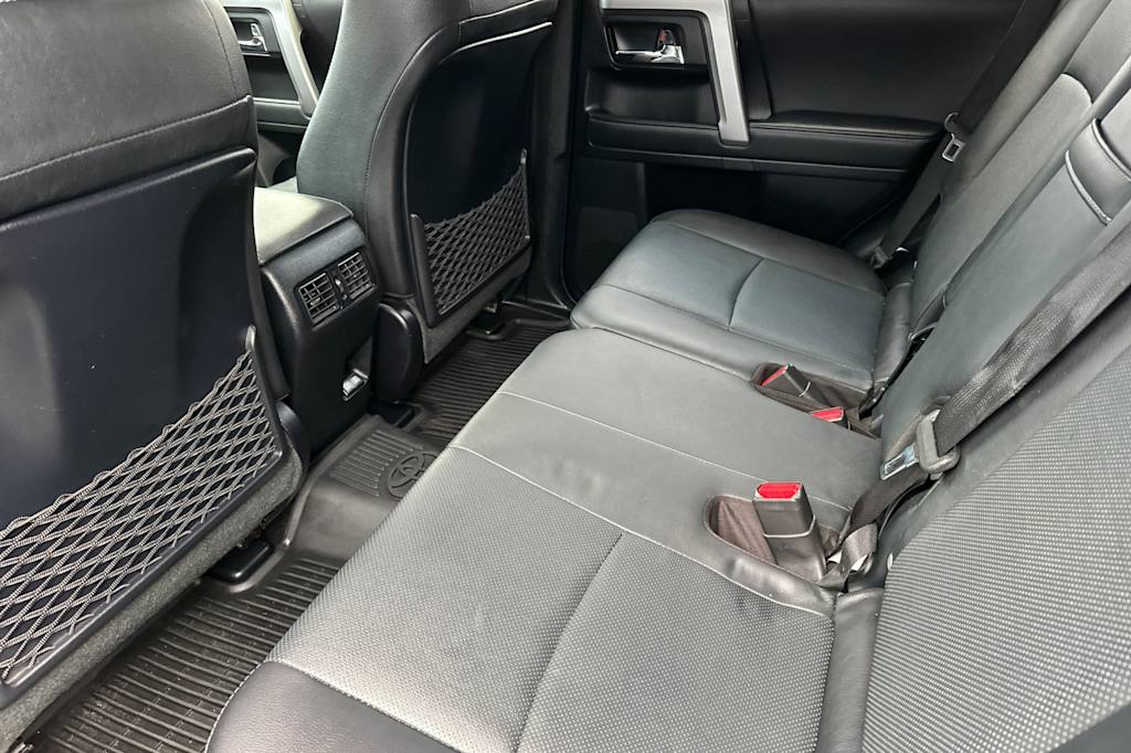 Thumbnail: 2022 Toyota 4Runner - 10