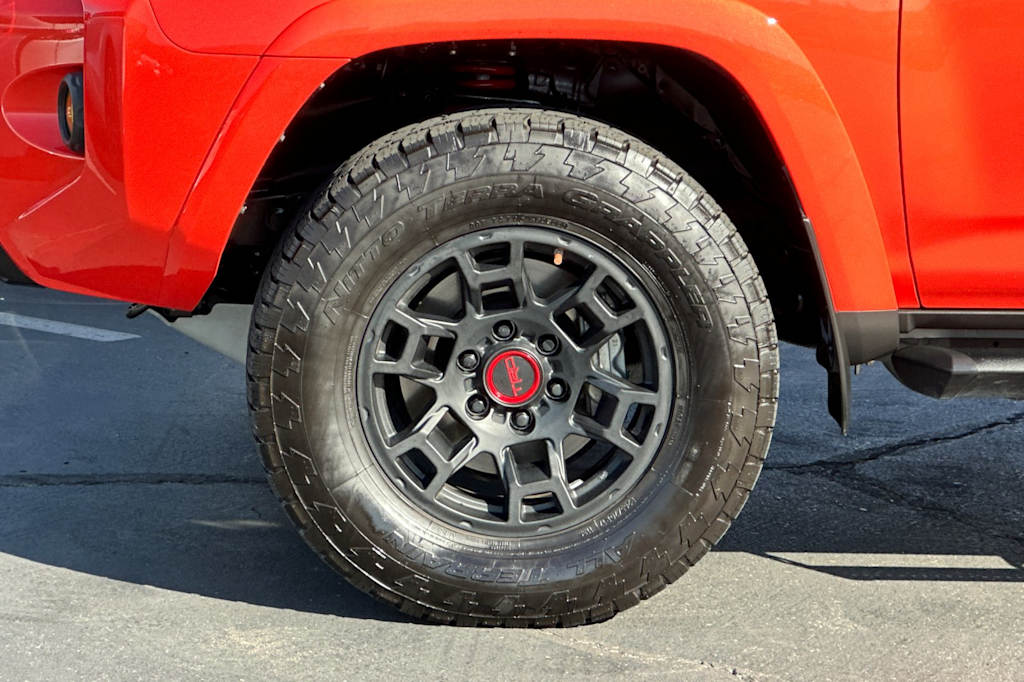 Thumbnail: 2023 Toyota 4Runner - 7