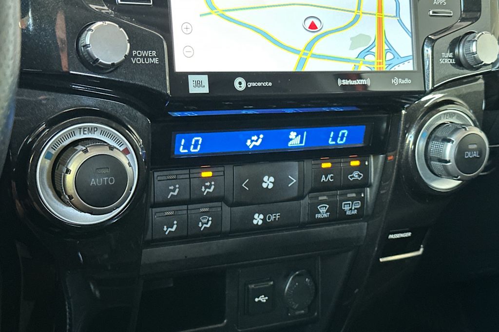 Thumbnail: 2023 Toyota 4Runner - 28