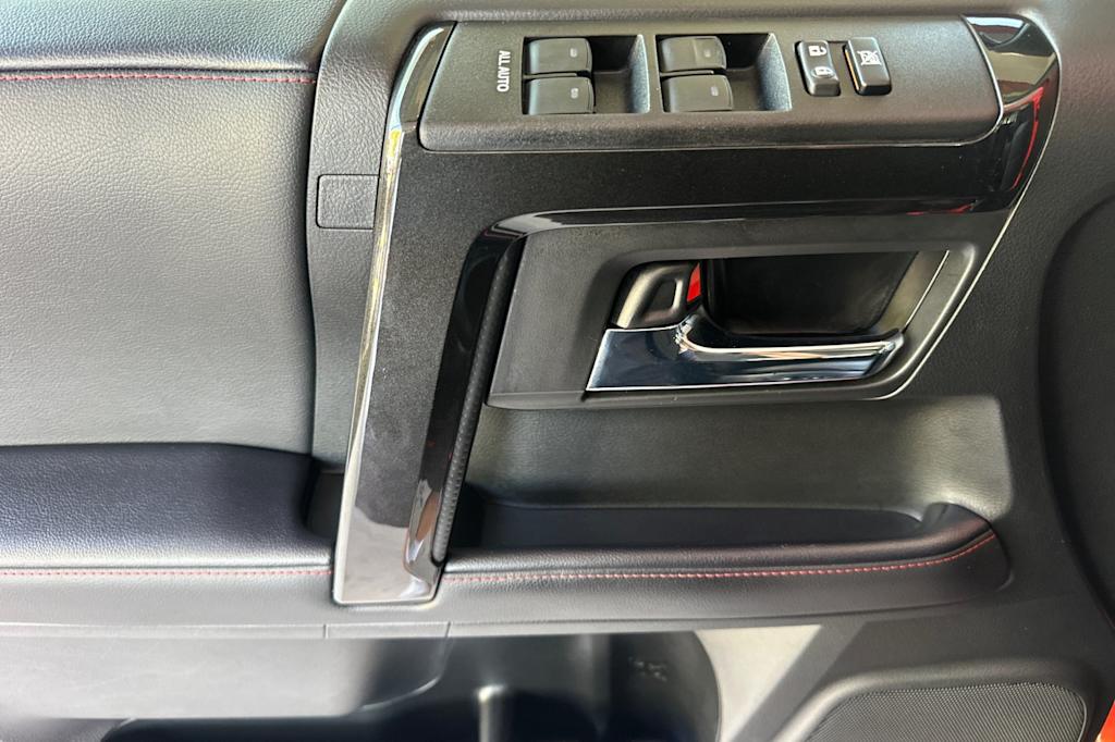 Thumbnail: 2023 Toyota 4Runner - 21