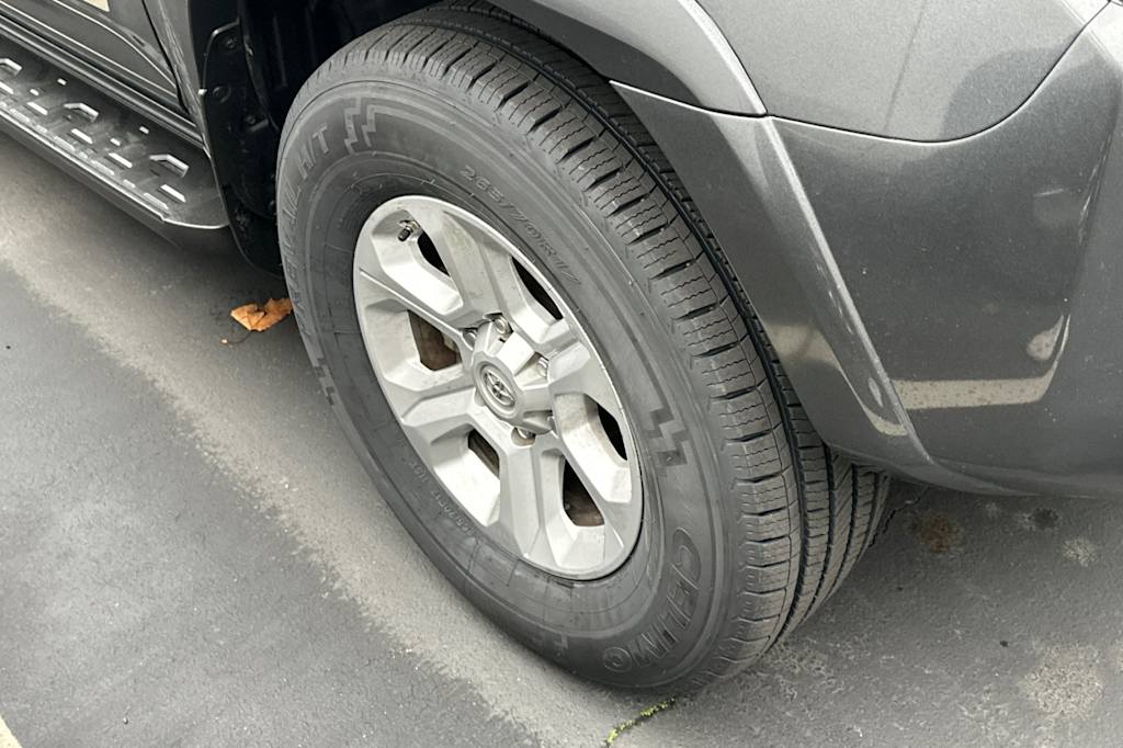 Thumbnail: 2021 Toyota 4Runner - 5